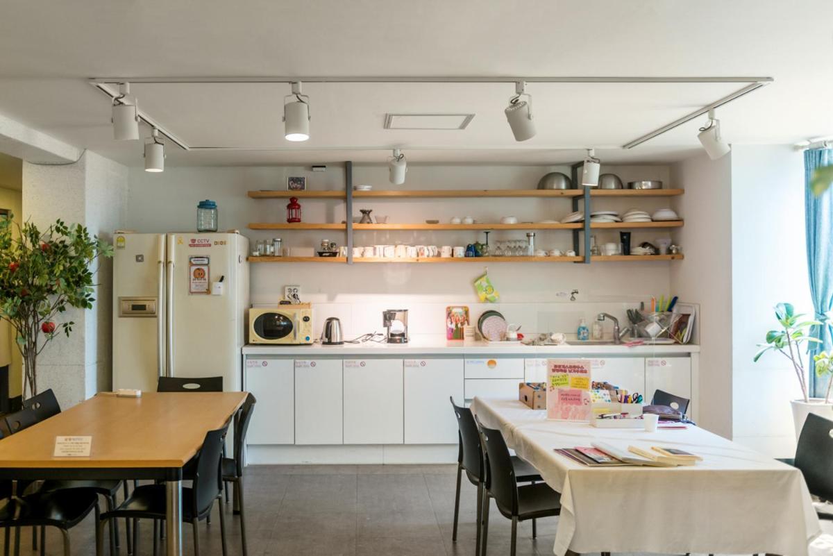 Dongseongro Zero Guesthouse Daegu Exterior foto